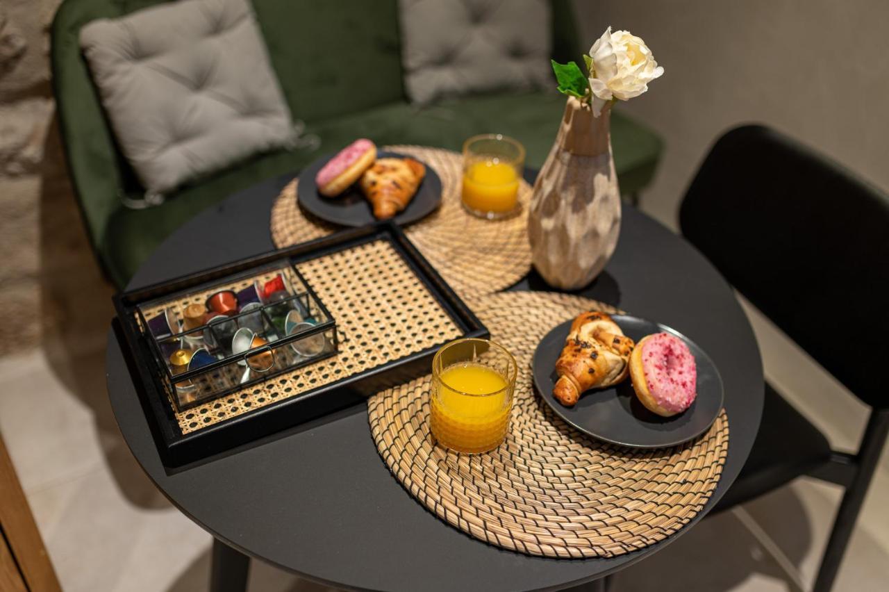 Superior 1 Bedroom Apartment Gabriela Next To Buza Beach 두브로브니크 외부 사진