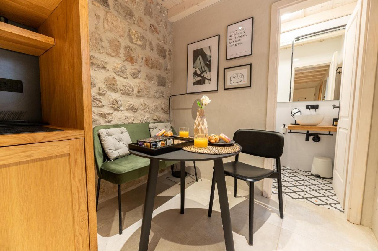 Superior 1 Bedroom Apartment Gabriela Next To Buza Beach 두브로브니크 외부 사진